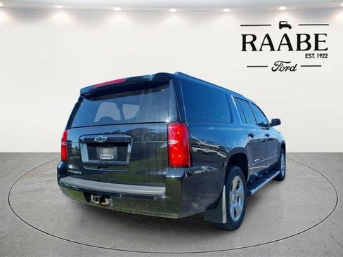 Used 2017 Chevrolet Suburban LS w/ All-Season Package AWD/4WD image 11