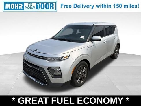Used 2021 Kia Soul S FWD image 1