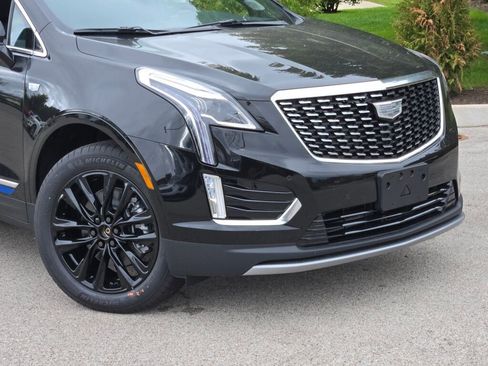 New 2025 Cadillac XT5 Premium Luxury w/ LPO, Blue Accent Package image 2