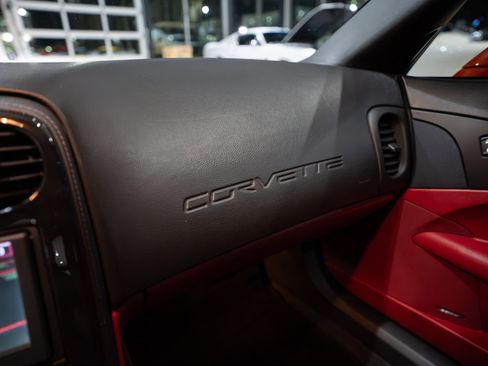 Used 2009 Chevrolet Corvette Z06 w/ Preferred Equipment Group RWD image 21
