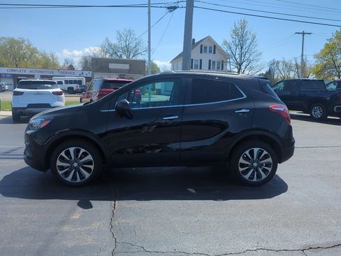 Certified 2022 Buick Encore Preferred w/ Safety Package AWD/4WD image 5
