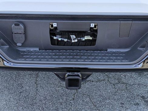 Used 2025 Chevrolet Colorado Z71 image 28