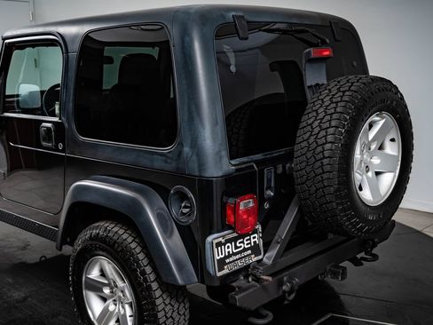 Used 2003 Jeep Wrangler Rubicon AWD/4WD image 17