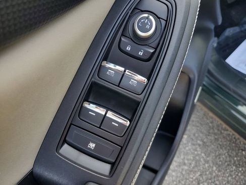 Used 2023 Subaru Forester Limited image 25