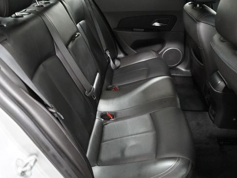 Used 2011 Chevrolet Cruze LTZ FWD image 26
