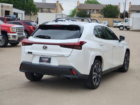 Used 2025 Lexus UX 300h FWD w/ Accessory Package (Z2) image 14