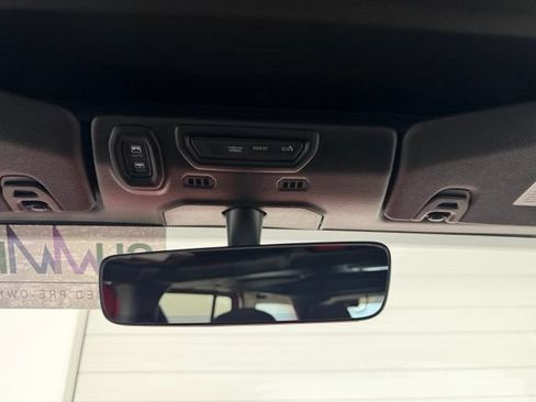 Used 2023 Jeep Wrangler Unlimited Sahara w/ LED Lighting Group AWD/4WD image 19