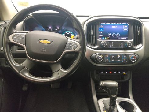 Used 2021 Chevrolet Colorado LT w/ Safety Package RWD image 22