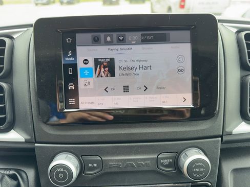 New 2025 RAM ProMaster 3500 w/ Quick Order Package 22G SLT image 3