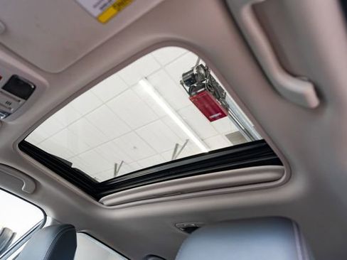 Used 2016 Subaru Outback 2.5i Limited image 21