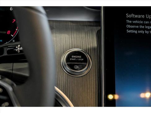 New 2026 Mercedes-Benz GLC 300 4MATIC image 15