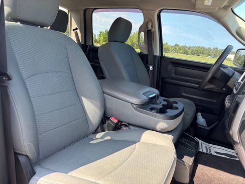 Used 2016 RAM 1500 Tradesman w/ Popular Equipment Group AWD/4WD image 10
