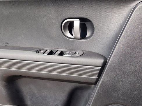 New 2026 Hyundai Ioniq 5 SE image 16