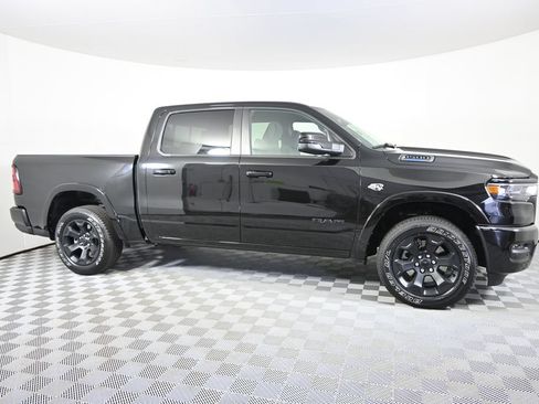 Used 2026 RAM 1500 Big Horn AWD/4WD image 9
