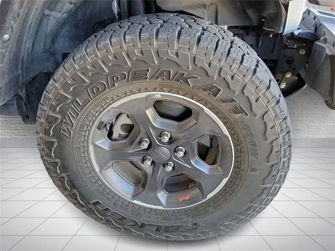 Used 2023 Jeep Gladiator Rubicon w/ Trailer Tow Package image 5