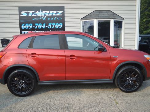 Used 2017 Mitsubishi Outlander Sport ES AWD/4WD image 6