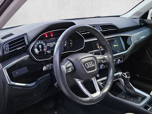 Used 2020 Audi Q3 2.0T Premium w/ Convenience Package image 10