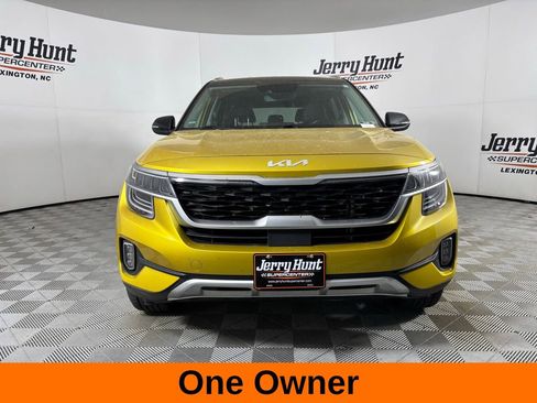 Used 2023 Kia Seltos SX image 3
