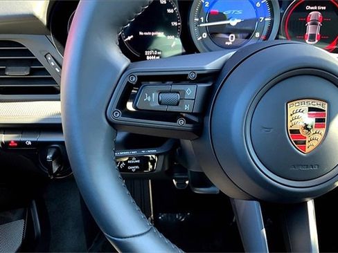 Used 2024 Porsche 911 Carrera GTS image 40