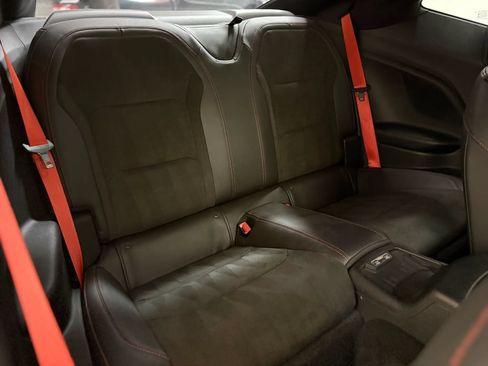 Used 2018 Chevrolet Camaro ZL1 RWD image 27