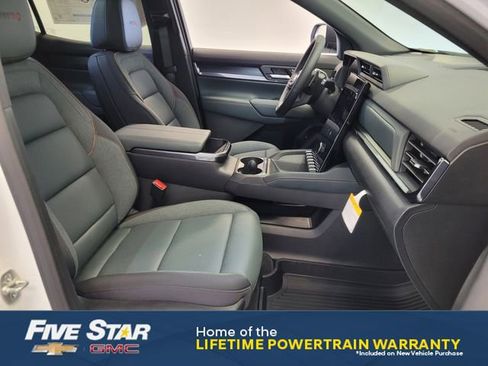 New 2026 GMC Terrain AT4 w/ Convenience Package III image 17