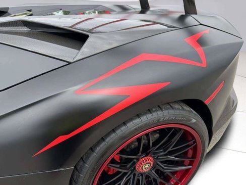 Used 2017 Lamborghini Aventador LP 750-4 Superveloce AWD/4WD image 26
