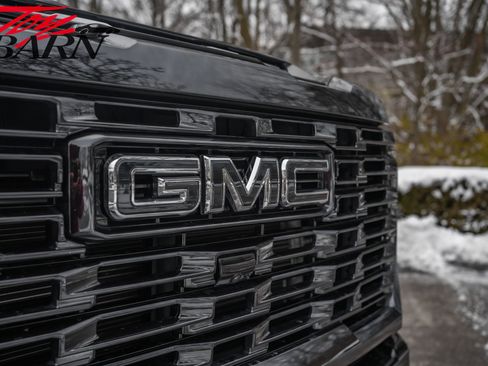Used 2024 GMC Sierra 2500 Denali Ultimate image 7