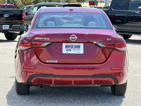 Used 2024 Nissan Sentra SV FWD image 5