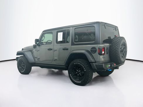 Used 2023 Jeep Wrangler Unlimited w/ Cold Weather Group AWD/4WD image 5