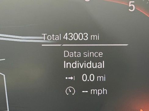 Used 2023 BMW 530i xDrive image 14