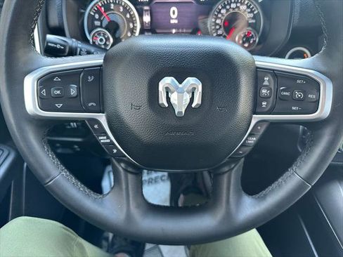 Certified 2025 RAM 1500 Big Horn AWD/4WD image 3