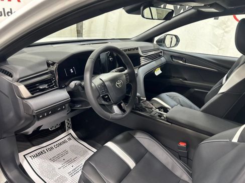 Used 2026 Toyota Camry SE w/ Multimedia Upgrade Package FWD image 19
