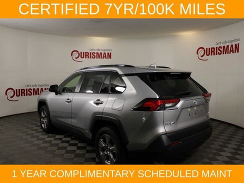 Used 2025 Toyota RAV4 XLE AWD/4WD image 6