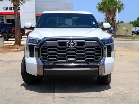 Used 2025 Toyota Tundra Platinum w/ TRD Off-Road Package AWD/4WD image 27