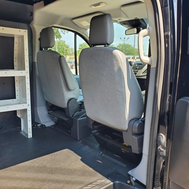 Used 2018 Ford Transit 150 130 Low Roof RWD image 36