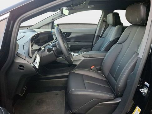 New 2026 Cadillac Optiq Luxury 1 image 8