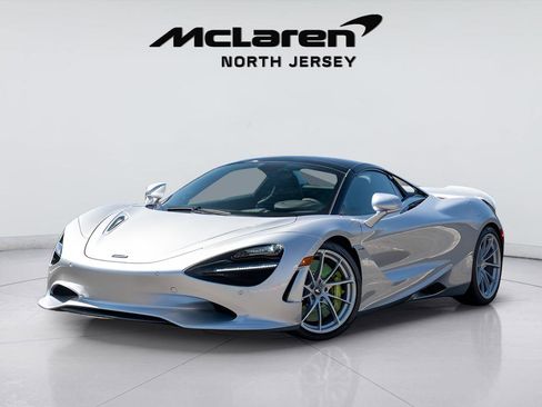 New 2025 McLaren 750S Spider image 3