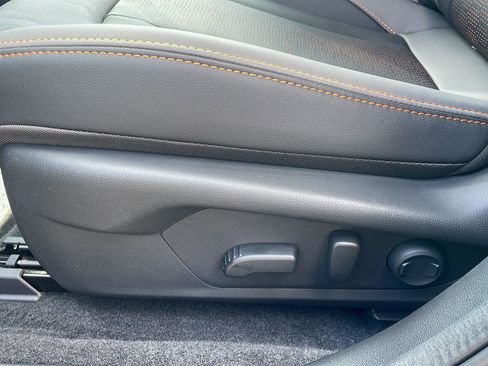 New 2026 Subaru Crosstrek 2.5i Limited AWD/4WD image 12