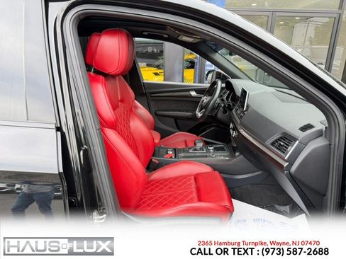 Used 2019 Audi SQ5 Premium Plus w/ Premium Plus Package AWD/4WD image 10