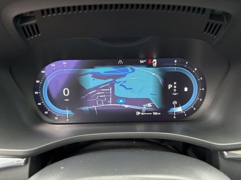 Certified 2023 Volvo XC60 B5 Plus w/ Climate Package image 14