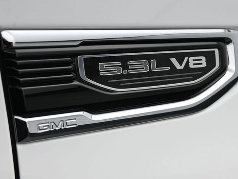 Used 2019 GMC Sierra 1500 SLT w/ SLT Premium Package image 15