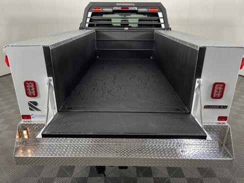 New 2025 Ford F350 XLT w/ Snow Plow Prep Package image 7