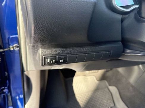 Used 2023 Toyota Corolla XSE FWD image 11