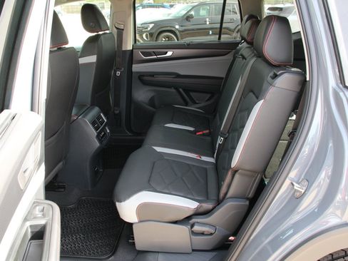 New 2026 Volkswagen Atlas Peak Edition AWD/4WD image 27