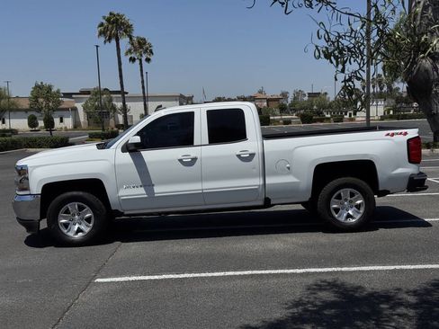 Used 2019 Chevrolet Silverado 1500 LT AWD/4WD image 5