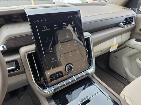 New 2026 GMC Yukon Denali AWD/4WD image 27