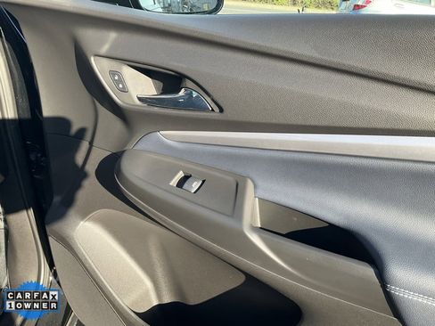 Used 2022 Chevrolet Bolt EUV LT w/ Convenience Package image 63