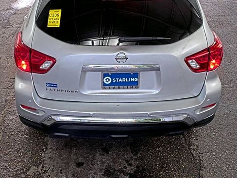 Used 2018 Nissan Pathfinder SV AWD/4WD image 11