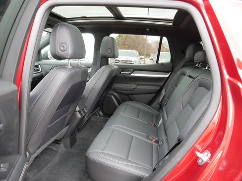 Used 2025 GMC Terrain Elevation w/ Elevation Premium Package image 35