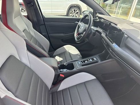 Used 2022 Volkswagen GTI Autobahn image 13